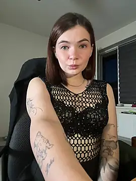 Snapshot of Baby_Vivian_ chatting on July 9, 9:52 pm Baby Vivian online show from July 9, 9:52 pm