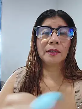 fire mommy online show from June 12, 9:57 pm