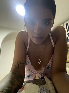 mia  gomex online show from June 19, 9:07 pm