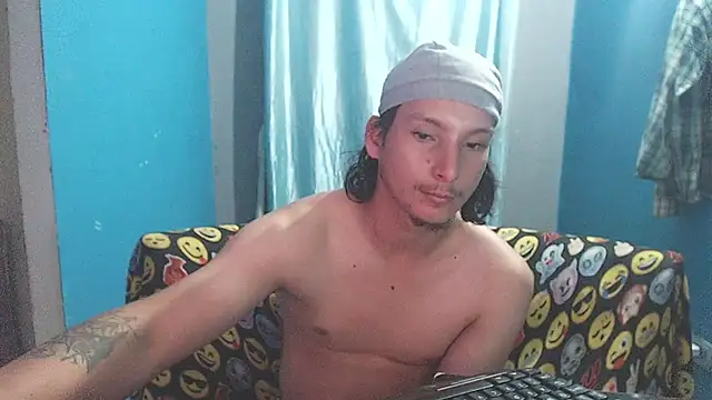 Snapshot of MrKingsaintx chatting on July 12, 11:51 pm MrKingsaintx online show from July 12, 11:51 pm