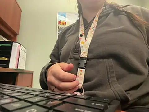 alyssabbygirll online show from July 6, 12:46 pm