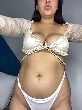 Snapshot of Gaby__Fosterr chatting on May 27, 9:01 pm Gaby Fosterr online show from May 27, 9:01 pm