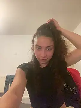 Snapshot of naomiiii55 chatting on June 5, 12:06 am naomiiii55 online show from June 5, 12:06 am