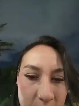Snapshot of Lovenly_loreine22 chatting on June 3, 11:43 pm Lovenly loreine22 online show from June 3, 11:43 pm