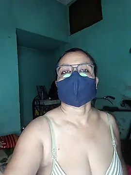 MoonLusty online show from June 25, 4:56 am