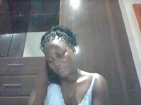 zainaxxxxx online show from June 28, 7:42 pm