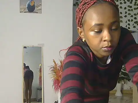 Snapshot of Skyy_Brown chatting on June 9, 3:07 am Skyy Brown online show from June 9, 3:07 am