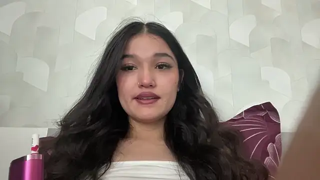 Snapshot of LisetteParajon chatting on June 27, 5:12 am LisetteParajon online show from June 27, 5:12 am