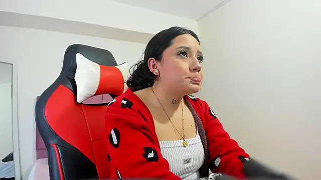 Miiarouse   online show from June 21, 4:04 am