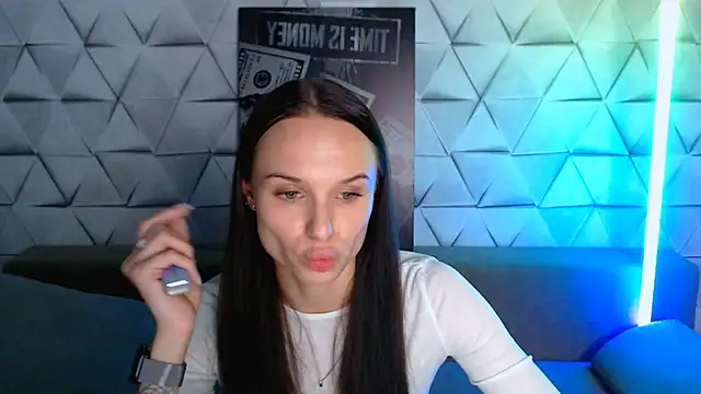 Snapshot of NicoleMerz chatting on May 28, 6:38 pm NicoleMerz online show from May 28, 6:38 pm