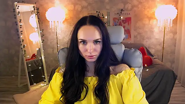 Snapshot of NicoleMerz chatting on June 26, 6:45 pm NicoleMerz online show from June 26, 6:45 pm