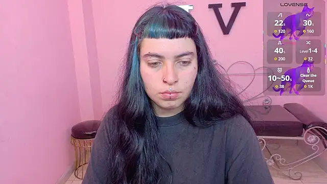 Snapshot of _sofia_smth_xx chatting on June 26, 1:04 pm sofia smth xx online show from June 26, 1:04 pm