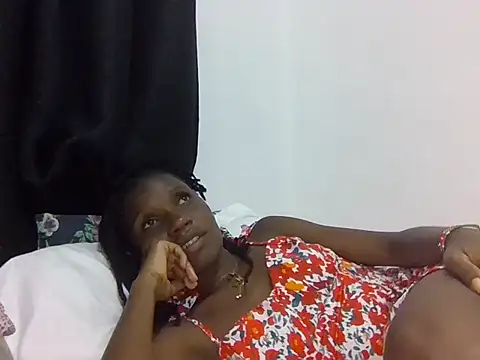 Snapshot of Sexxy_petite1 chatting on June 25, 10:09 am Sexxy petite1 online show from June 25, 10:09 am