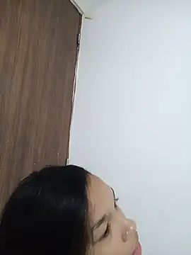 Snapshot of ThaliaHall_1 chatting on July 16, 10:43 am ThaliaHall 1 online show from July 16, 10:43 am