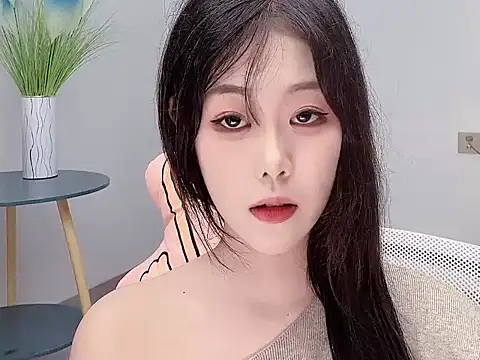 Snapshot of smalldaiwang chatting on June 21, 3:53 am smalldaiwang online show from June 21, 3:53 am