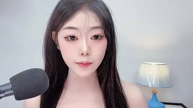 Snapshot of smalldaiwang chatting on June 28, 3:34 am smalldaiwang online show from June 28, 3:34 am