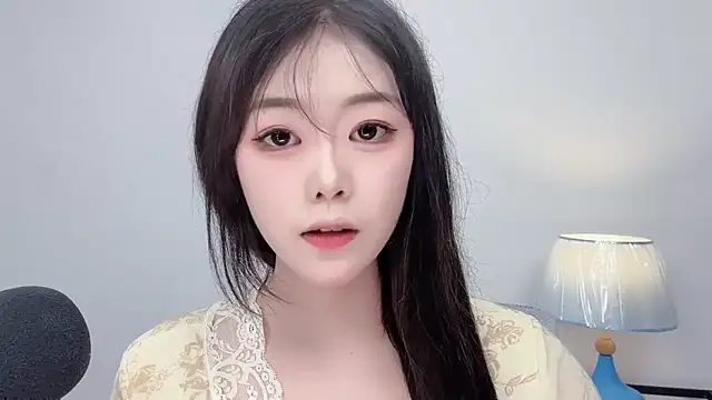 Snapshot of smalldaiwang chatting on July 2, 2:11 am smalldaiwang online show from July 2, 2:11 am