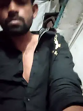 cute boyy01 online show from July 26, 6:15 pm