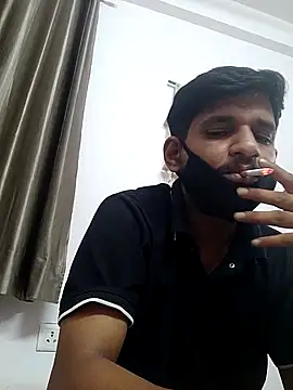 Snapshot of Dakuu_A chatting on June 1, 7:48 pm Dakuu A online show from June 1, 7:48 pm