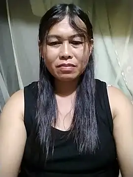 Snapshot of -Hatybi- chatting on June 27, 1:39 pm -Hatybi- online show from June 27, 1:39 pm