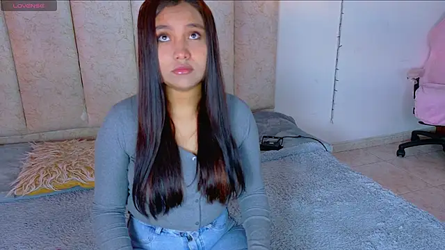 Snapshot of isabellelane_cs chatting on June 20, 1:36 pm isabellelane cs online show from June 20, 1:36 pm