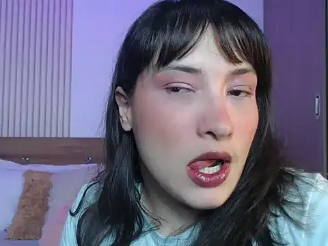 Snapshot of ValentinaGreyy chatting on June 1, 9:49 pm ValentinaGreyy online show from June 1, 9:49 pm