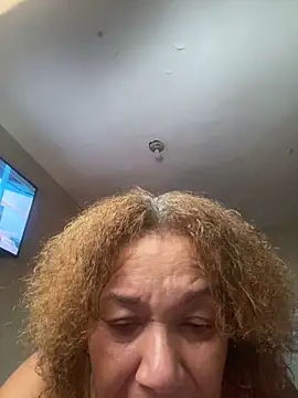 Snapshot of rosanna78322 chatting on June 11, 6:50 pm rosanna78322 online show from June 11, 6:50 pm