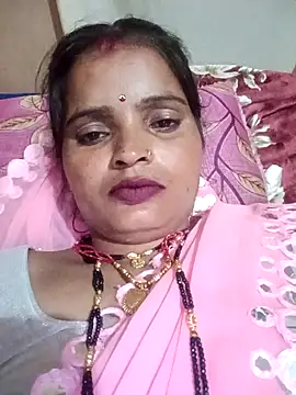 Snapshot of Divya_hot88 chatting on May 31, 12:34 pm Divya hot88 online show from May 31, 12:34 pm