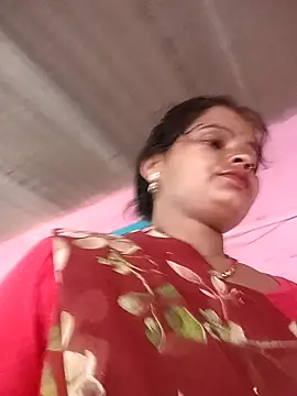 Snapshot of Divya_hot88 chatting on June 14, 2:24 am Divya hot88 online show from June 14, 2:24 am