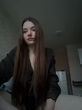 Snapshot of sexy-brunette77 chatting on June 10, 6:07 pm sexy-brunette77 online show from June 10, 6:07 pm