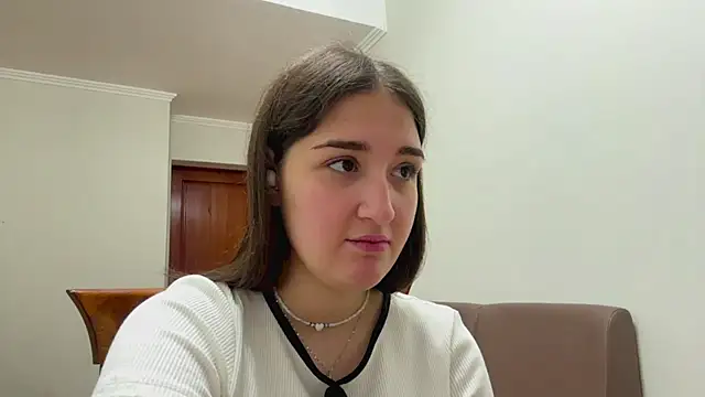 Snapshot of AnnaMaccoil chatting on June 2, 4:09 pm AnnaMaccoil online show from June 2, 4:09 pm
