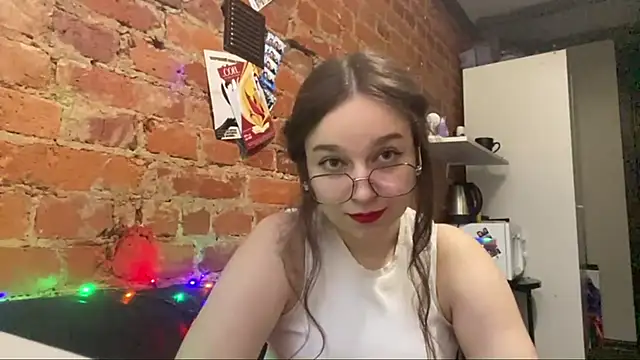 Snapshot of DaliLove chatting on May 31, 6:09 pm DaliLove online show from May 31, 6:09 pm
