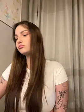 Reilbellll online show from July 18, 11:19 pm