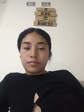 Snapshot of Amber-gold chatting on June 6, 7:46 am Amber-gold online show from June 6, 7:46 am