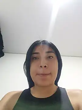 Snapshot of Amber-gold chatting on July 7, 8:51 am Amber-gold online show from July 7, 8:51 am