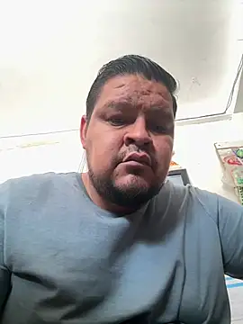 Snapshot of fercho25rv chatting on July 13, 7:27 pm fercho25rv online show from July 13, 7:27 pm