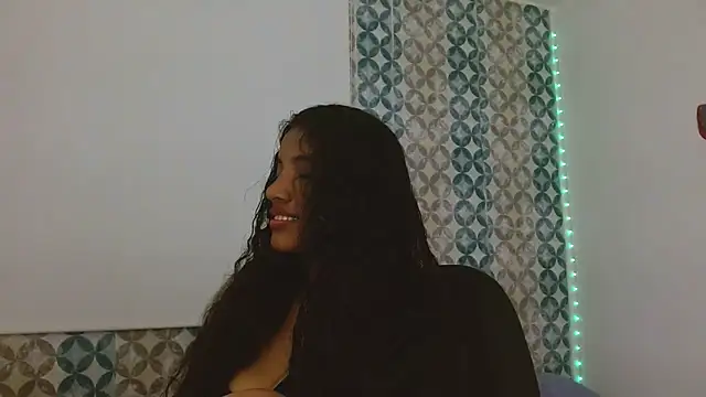 Snapshot of Isabellacarson chatting on June 19, 5:28 pm Isabellacarson online show from June 19, 5:28 pm