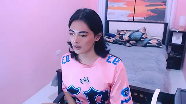 Snapshot of MiamoreAmara69 chatting on July 18, 4:11 pm MiamoreAmara69 online show from July 18, 4:11 pm