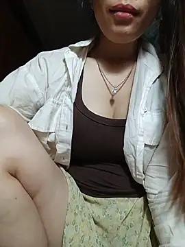 nako-yaya online show from June 11, 3:15 am