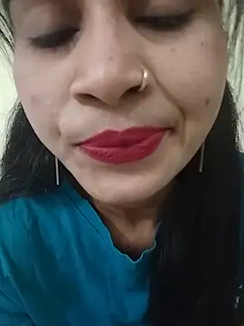 Snapshot of Naughty_Kiara_ chatting on May 31, 4:20 am Naughty Kiara online show from May 31, 4:20 am
