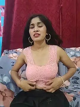 Snapshot of Naughty_Kiara_ chatting on June 25, 5:34 am Naughty Kiara online show from June 25, 5:34 am