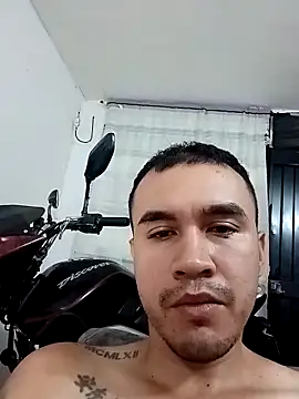 Snapshot of ANDRES_HOT-1996 chatting on April 29, 10:30 am ANDRES HOT-1996 online show from April 29, 10:30 am