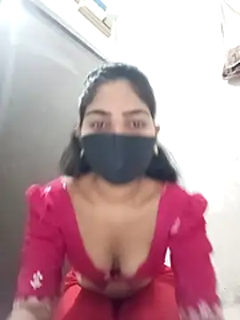 Snapshot of savita97567 chatting on June 8, 1:09 am savita97567 online show from June 8, 1:09 am