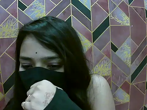 Snapshot of Hot-Roshni chatting on June 11, 12:32 am Hot-Roshni online show from June 11, 12:32 am