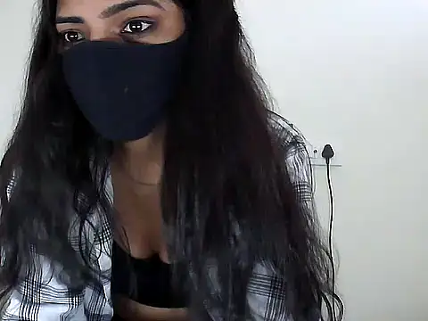 Snapshot of Hot-Roshni chatting on July 17, 7:04 am Hot-Roshni online show from July 17, 7:04 am