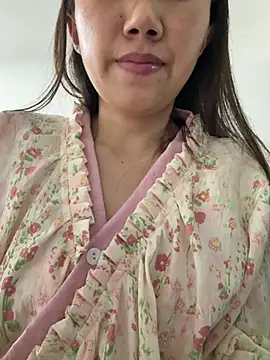 Snapshot of Xiao_Mao_meow chatting on July 22, 12:19 pm Xiao Mao meow online show from July 22, 12:19 pm