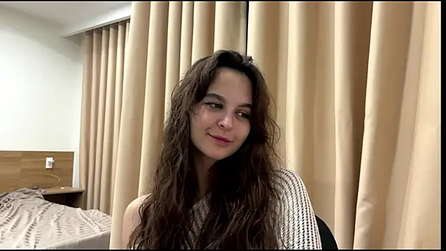 Snapshot of mitchellakerman chatting on June 1, 3:36 pm mitchellakerman online show from June 1, 3:36 pm