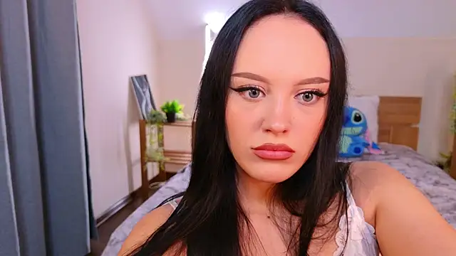 Cassadyy online show from July 8, 2:05 am