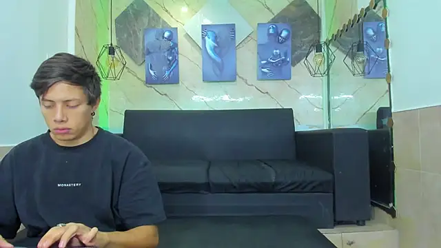 Maxx hot26 online show from July 5, 6:37 pm