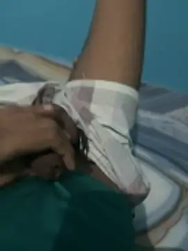 Snapshot of xaryanzz chatting on June 1, 9:33 am xaryanzz online show from June 1, 9:33 am